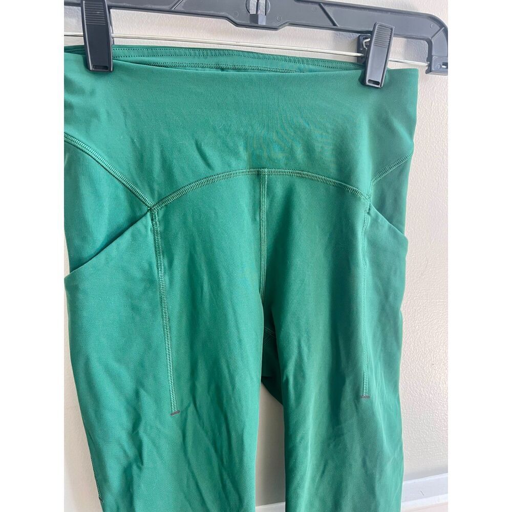 Lululemon Power Thru High Rise Green Leggings size 4 with pockets - Picture 5 of 5